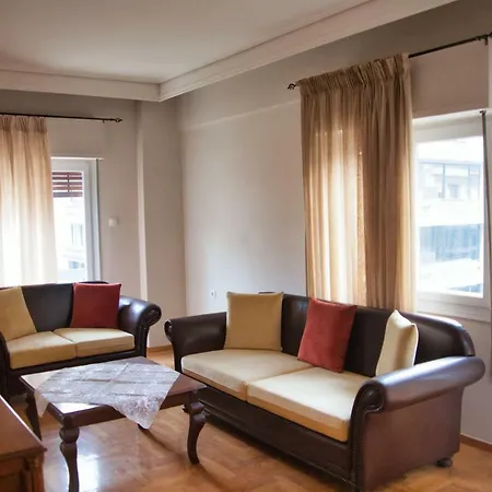 Apartment Luxury Double Bedroom In The City Center Larissa
